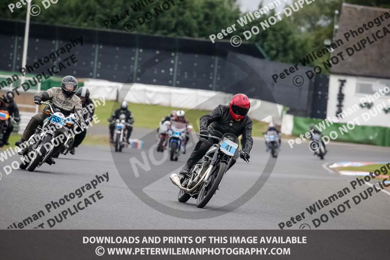 Vintage motorcycle club;eventdigitalimages;mallory park;mallory park trackday photographs;no limits trackdays;peter wileman photography;trackday digital images;trackday photos;vmcc festival 1000 bikes photographs